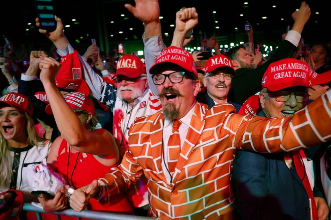 Razpoloženje na Floridi je bilo ponekod zelo veselo. FOTO: Chip Somodevilla/Getty Images via AFP