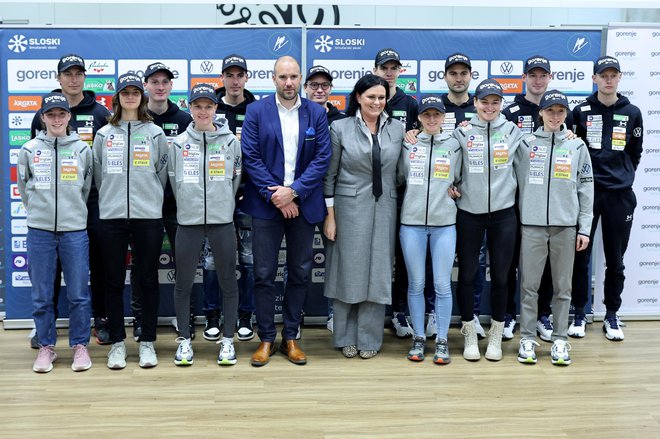 Slovenski skakalci in skakalke nestrpno pričakujejo novo tekmovalno sezono. FOTO: Blaž Samec