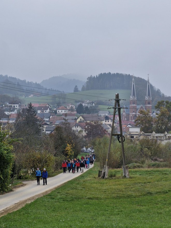 Sonce se ni in ni hotelo prikazati. FOTO: Anja Intihar