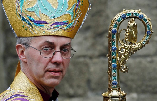 Canterburyjski nadškof Justin Welby je odstopno izjavo podal, potem ko ga je k temu pozvalo več kot trinajst tisoč podpisnikov peticije. FOTO: Luke Macgregor/Reuters