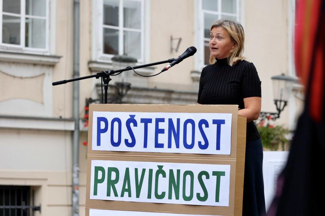 Slovenija je pred največjo prenovo plačnega sistema v javnem sektorju v zadnjih 15 letih. FOTO: Črt Piksi