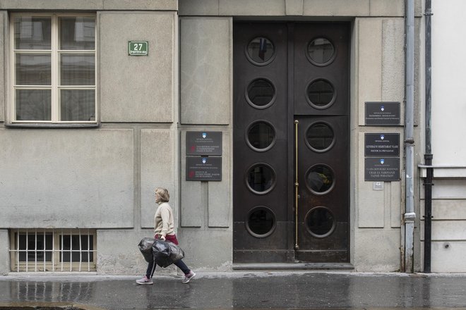 Kabinet predsednika vlade je razpis za direktorja Umarja, samostojne vladne službe, ki med drugim pripravlja makroekonomske napovedi in različna poročila, objavil že marca. FOTO: Voranc Vogel/Delo