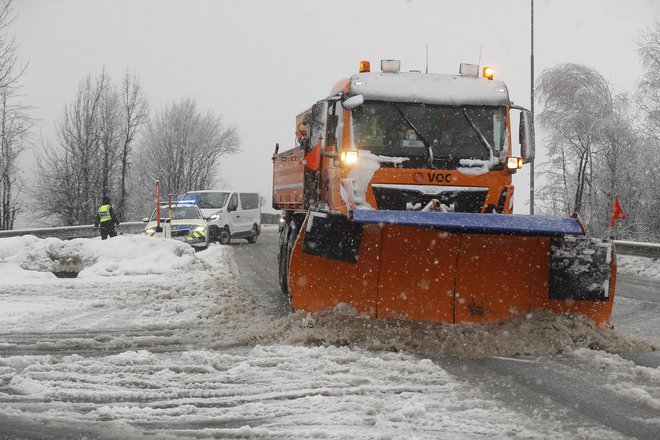 Slovenijo bosta prešli dve dokaj izraziti vremenski motnji, in sicer prva v sredo in druga v noči na petek. FOTO: Leon Vidic/delo