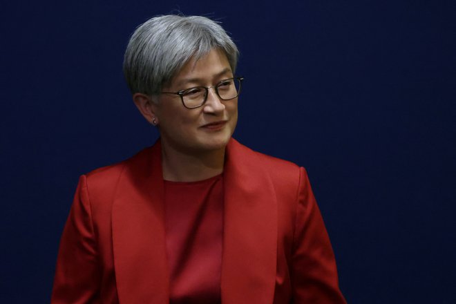 Ministrica za zunanje zadeve Penny Wong je bila tako kot številni Avstralci pretresena nad novico, da sta umrli tudi mladi turistki iz njihove države. FOTO: Kent J. Edwards/Reuters