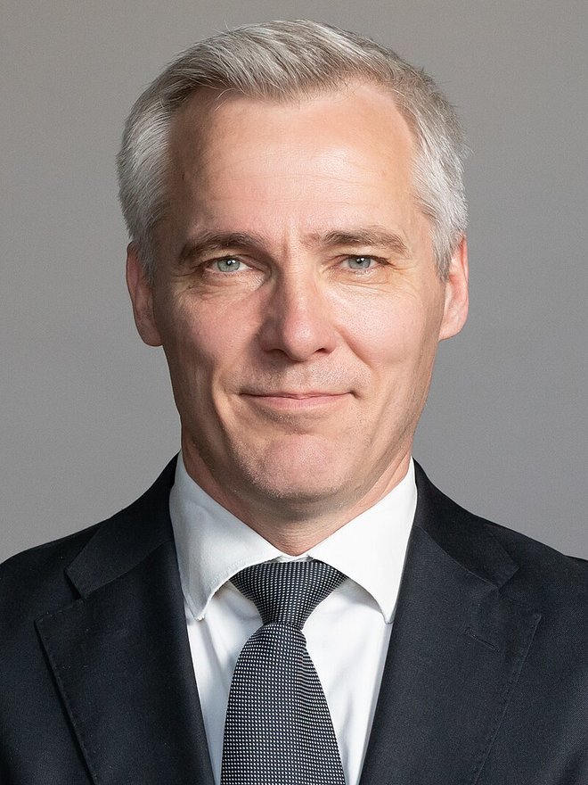 Finski minister za šolstvo, Anders Adlercreutz. FOTO: Wikipedia/Lauri Heikkinen, Valtioneuvoston Kanslia