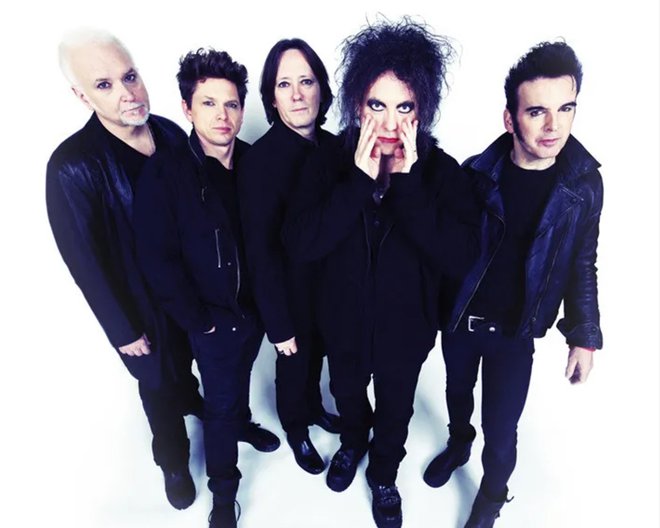 Člani skupine The Cure so polni žlahtne rockovske otožnosti. FOTO: promocijsko gradivo