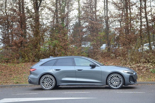 A5 deluje atraktivno, še posebej eleganten je karavanski avant. FOTO: Gašper Boncelj