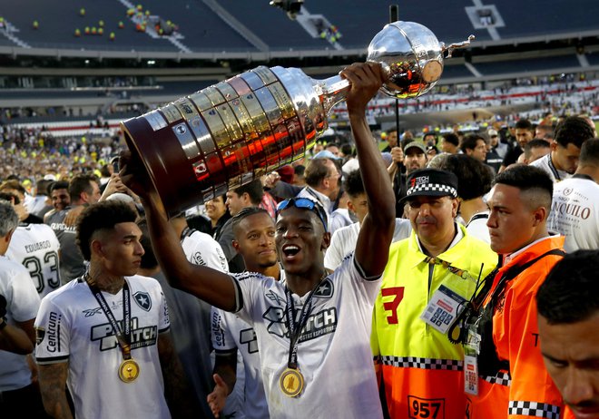 Botafogo, klub iz Ria de Jasneira, je osvojil svoj prvi naslov južnoameriškega prvaka. FOTO: Matias Baglietto Reuters