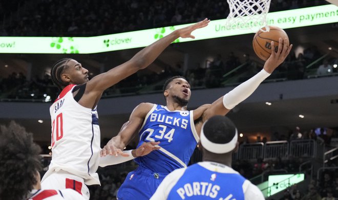 Giannis Antetokounmpo in Milwaukee sta ujela ritem. FOTO: Michael Mcloone/Usa Today Sports Via Reuters Con