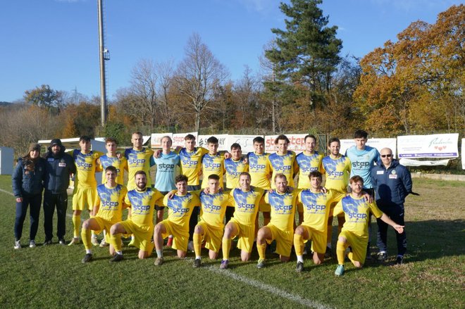 Moštvo Sesljana tekmuje v skupini B promocijske lige, v prihodnji sezoni želi bidi del enotne promocijske lige z 18 klubi. FOTO: AŠD Sesljan