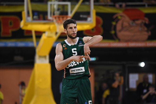 V Čačku je dobro tekmo odigral tudi organizator igre Aleksej Nikolić. FOTO: Cedevita Olimpija