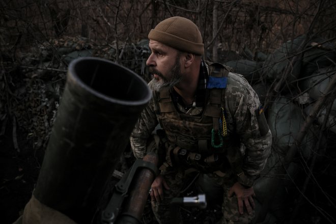 Naši fantje se bojujejo že tretje leto. FOTO: Ukrainian Armed Forces Via Reuters