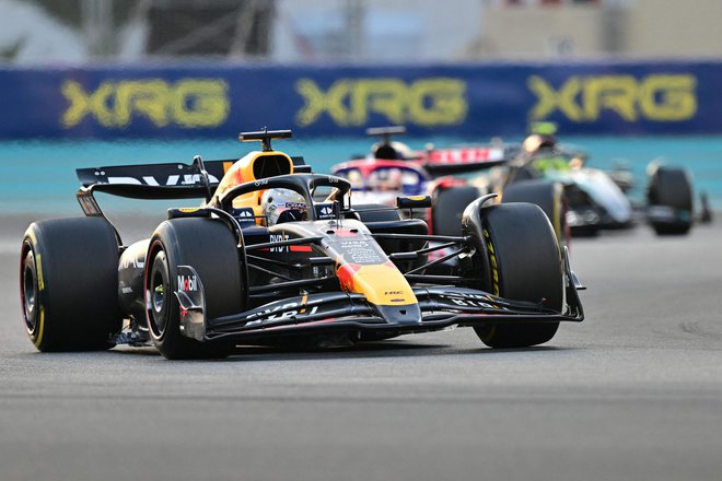 Max Verstappen ostaja na vrhu. FOTO: Giuseppe Cacace/AFP