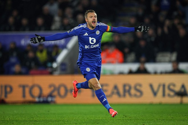 Jamie Vardy blesti tudi pri 37. letih. FOTO: Adrian Dennis/AFP