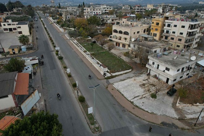 Pogled na Kardaho, rojstni kraj družine Asad v zahodni sirski provinci Latakija. FOTO: Aaref Watad/AFP