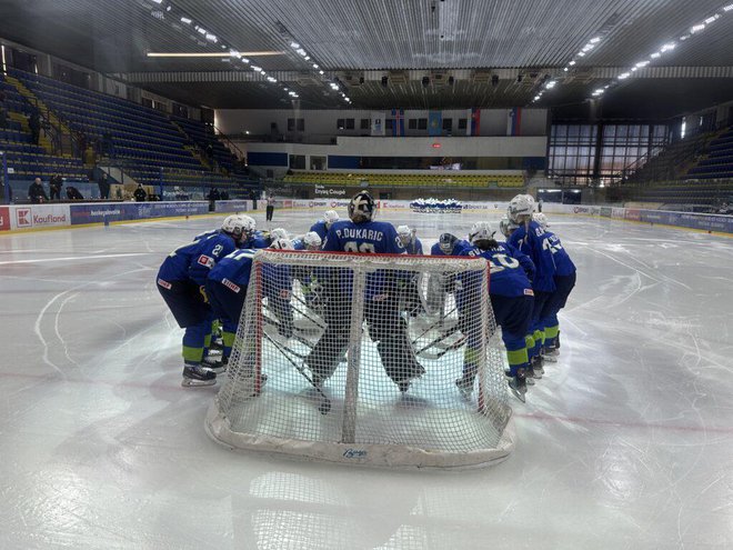 Risinje so v olimpijskih kvalifikacijah prvič izgubile. FOTO: HZS