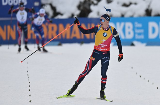 Johannes Thingnes Bø je lagodno zmagal. FOTO: Kerstin Jönsson/AFP