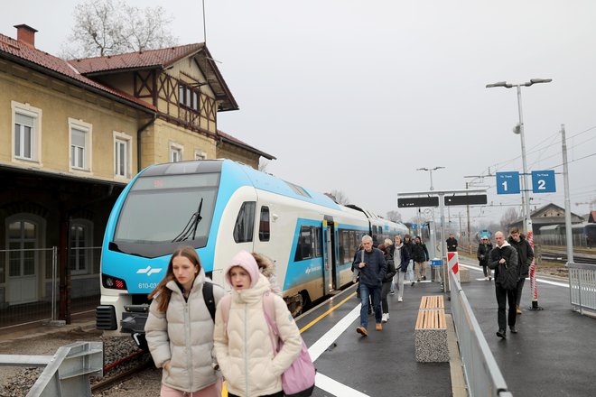 Železniška postaja Šiška. FOTO: Blaž Samec