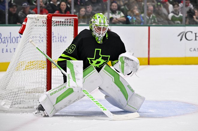 Vratar Zvezd Jake Oettinger je zbral 25 obramb. FOTO: Jerome Miron/Usa Today Sports Via Reuters Con