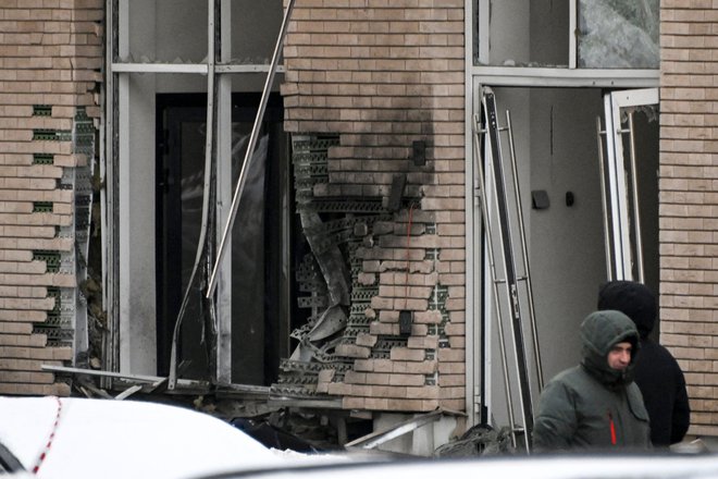 Prizorišče eksplozije, v kateri je umrl general igor Kirilov. FOTO: Alexander Nemenov/AFP