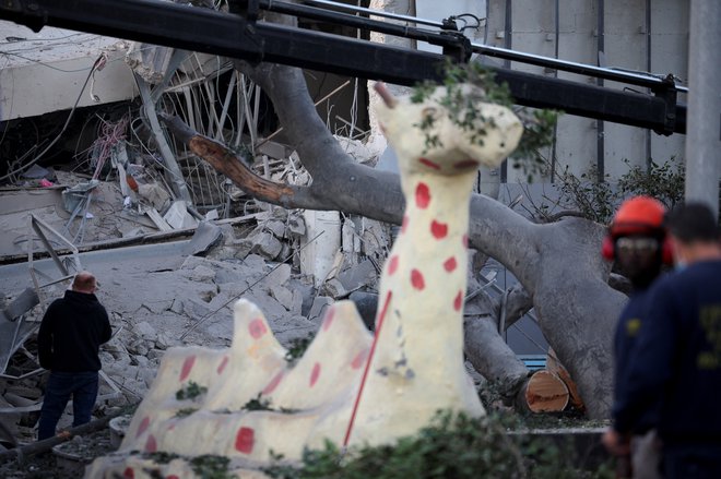 Izraelska vojska je zadela položaje uporniških hutijevcev na zahodni obali in v notranjosti Jemna. FOTO: Stoyan Nenov/Reuters