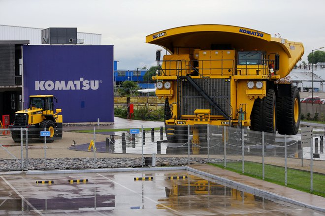 Komatsu uvaja avtomatizirana vozila v gradbeništvo in tudi v rudarstvo.

Foto Ivan Alvarado/Reuters