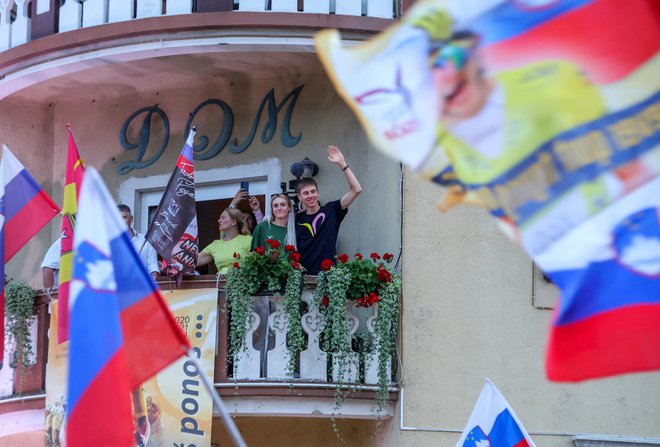 Sprejem Tadeja Pogačarja po zmagi na Touru v domači Komendi, pravzprav Rumendi FOTO: Dejan Javornik