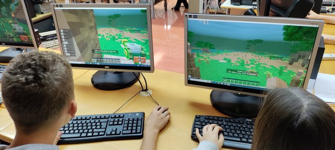 Videoigra minecraft je uporabna tudi pri pouku. FOTO: osebni arhiv