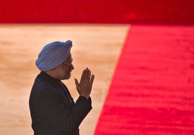 Manmohan Singh je indijsko vlado vodil med letoma 2004 in 2014, pred tem je bil finančni minister. FOTO: Ahmad Masood/Reuters