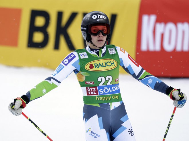 Ana Bucik je v finalu izgubila dve mesti. FOTO: Leonhard Foeger/Reuters