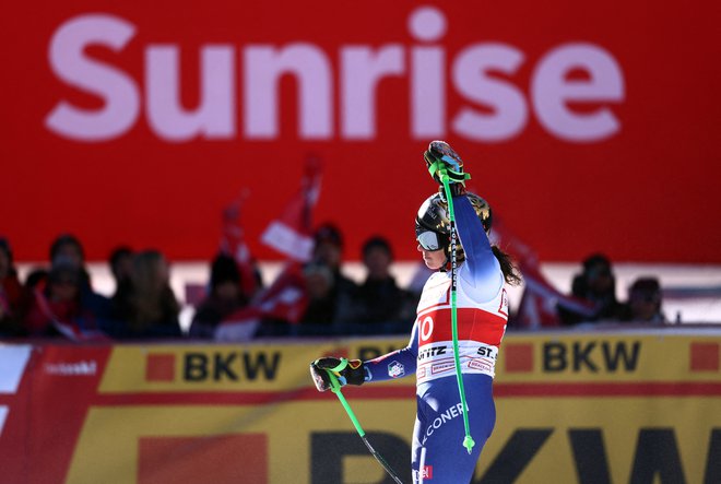 Federica Brignone je bila vodilna že po prvi vožnji. FOTO: Gintare Karpaviciute/Reuters