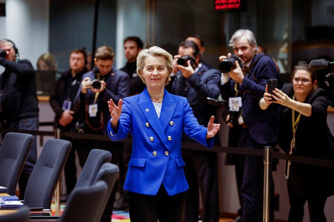 Nova evropska komisija Ursule von der Leyen je začela delati v začetku decembra. FOTO: Johanna Geron/Reuters