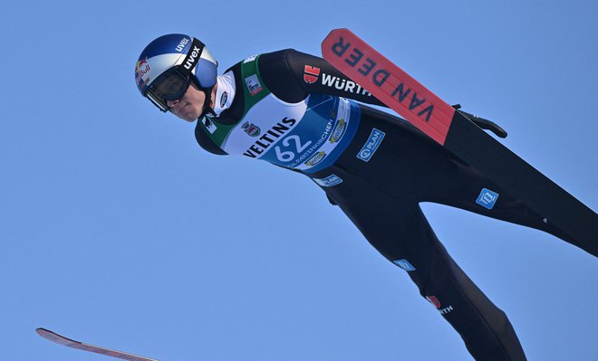 Andreas Wellinger je lani zbral največ metrov v zraku. FOTO: Kerstin Joensson/AFP