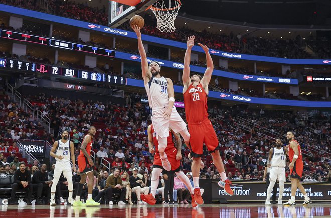 Klay Thompson je dosegel 16 točk. FOTO: Troy Taormina/Usa Today Sports Via Reuters Con