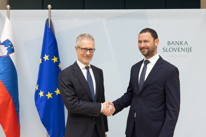 Vodenje Banke Slovenije z jutrišnjim dnem od Boštjana Vasleta prevzema njegov namestnik Primož Dolenc. FOTO: Banka Slovenije 