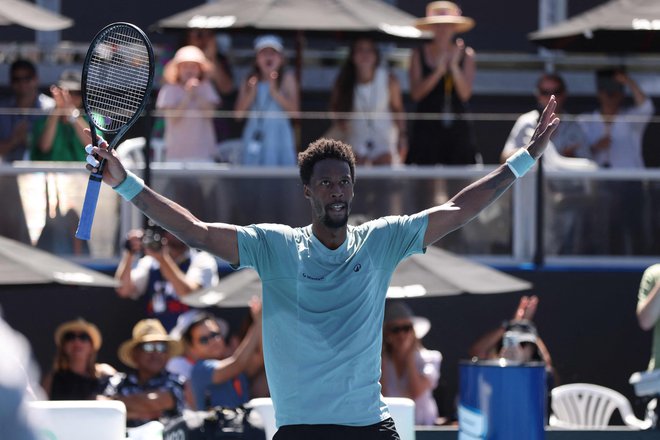 Gael Monfils of France celebrates his win over Zizou Berges of Belgium during their men's singles final match at the ATP Auckland Classic tennis tournament in Auckland on January 11, 2025. (Photo by Michael Bradley/AFP) Foto Michael Bradley Afp