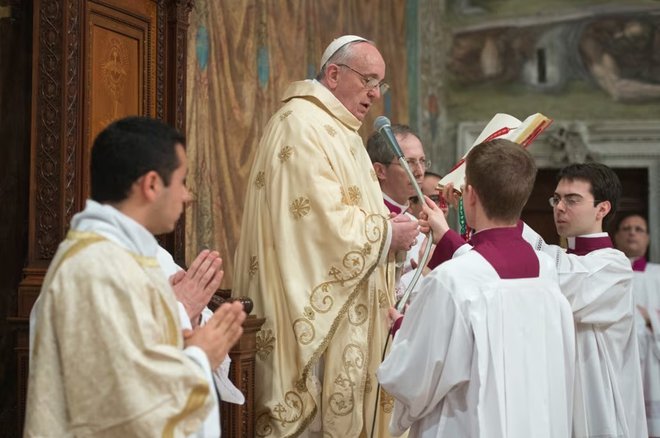 Sprememba je že sprožila različne odzive znotraj in zunaj Cerkve. FOTO:Vatikan Media