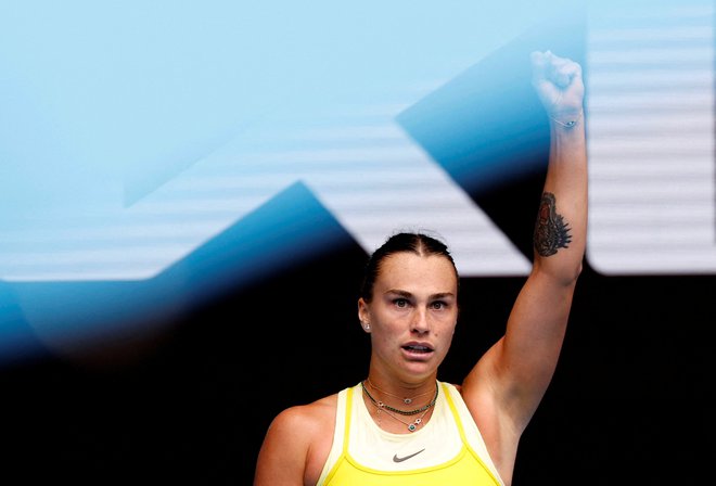 Na osrednjem igrišču je Sabalenka premagala Španko Bouzas Maneiro s 6:3 in 7:5.  FOTO: Kim Kyung-hoon/Reuters