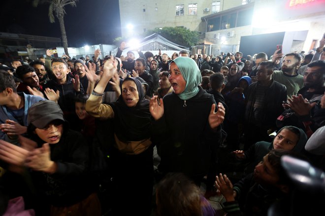 Slavje v centralni Gazi. FOTO: Ramadan Abed/Reuters