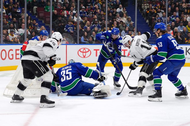 Anže Kopitar in soigralci so se veselili treh točk. FOTO: Derek Cain/AFP