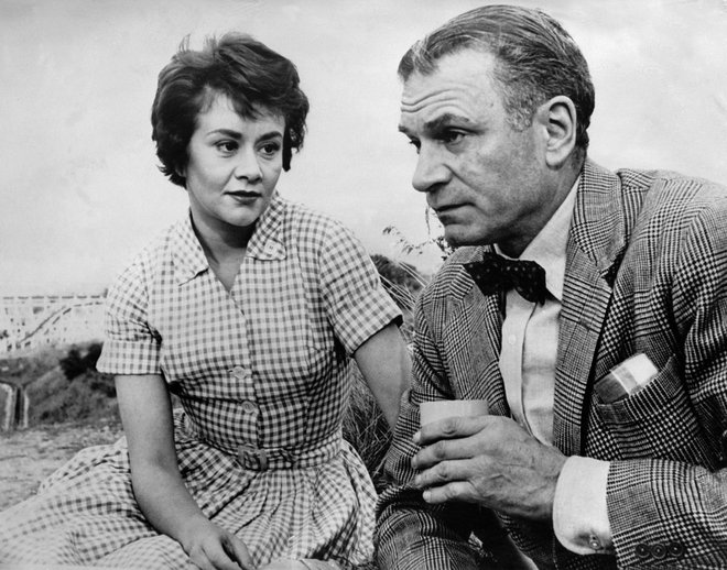 Laurence Olivier in Joan Plowright v filmu The Entertainer iz leta 1960. FOTO: AFP