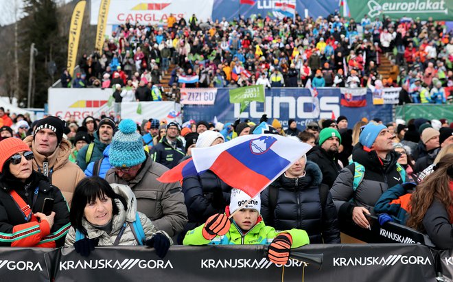 Svetovni pokal v alpskem smučanju za ženske v Kranjski Gori 5. januarja letos. FOTO: Blaž Samec