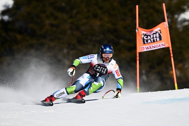 Kako visoko se lahko Miha Hrobat, ki je minulo soboto zablestel s tretjim mestom v Wengnu, zavihti v Kitzbühlu? FOTO: Marco Bertorello/AFP