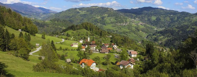 Pohodniška pot bo vodila do Zakriža in nazaj. FOTO: Zavod za turizem Cerkno