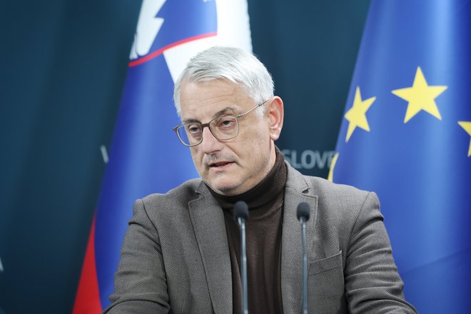 Minister Matjaž Han je odredil nadzor na dodelitvijo sredstev iz razpisa agancije Spirit. FOTO: Jože Suhadolnik/Delo