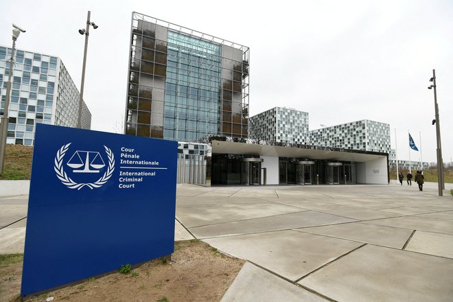 Po navedbah ICC je Italija izpustila Najima brez predhodnega posvetovanja s sodiščem v Haagu. FOTO: Piroschka Van De Wouw/Reuters