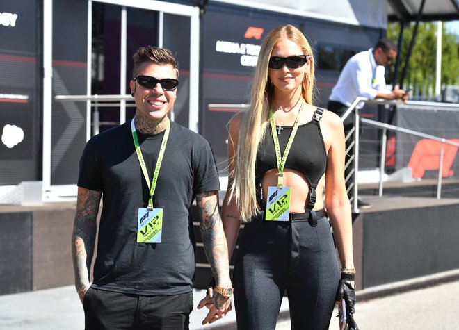 Chiara, Fedez ter njuna otroka Leone in Vittoria so navzven delovali kot popolna družina, a odnos zakoncev naj bi bil v resnici toksičen. FOTO: Jennifer Lorenzini/Reuters