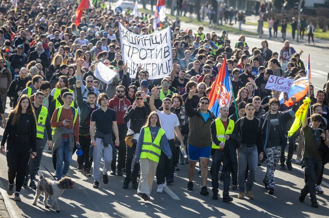 Pohod študentov proti Novemu Sadu. FOTO: Voranc Vogel/Delo