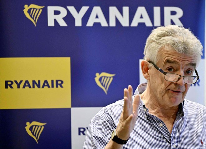 Izvršni direktor letalske družbe Ryanair Michael O'Leary je španskega ministra za potrošniške pravice označil za norega komunista. FOTO: Eric Lalmand/AFP