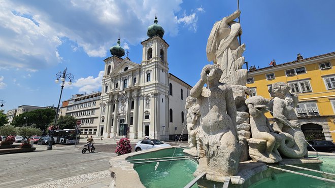 Osrednji goriški trg Piazza della Vittoria oziroma Travnik FOTO: Občina Gorica